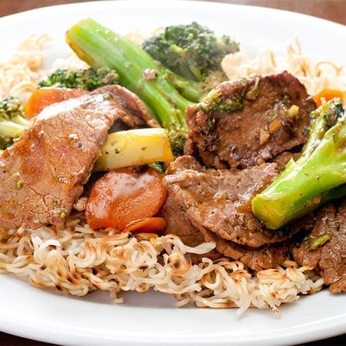 Beef And Broccoli Ramen Stir Fry The Social Weed